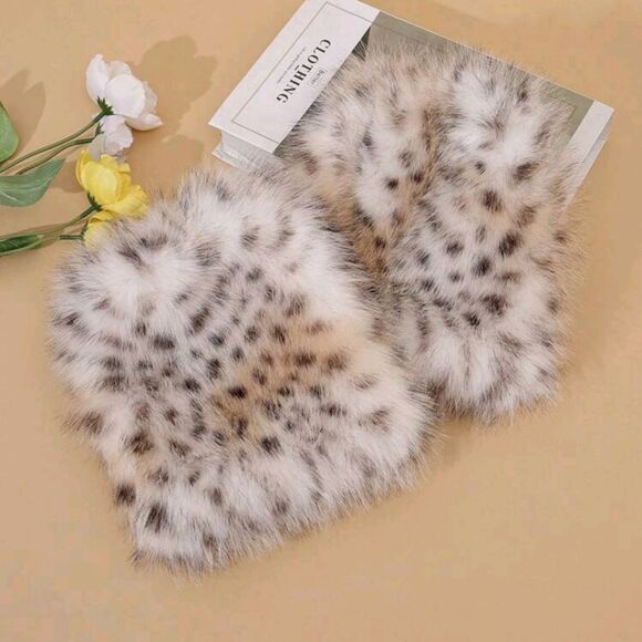 Leopard print scarf+hat+leg warmers+cafs - Picture 10 of 12